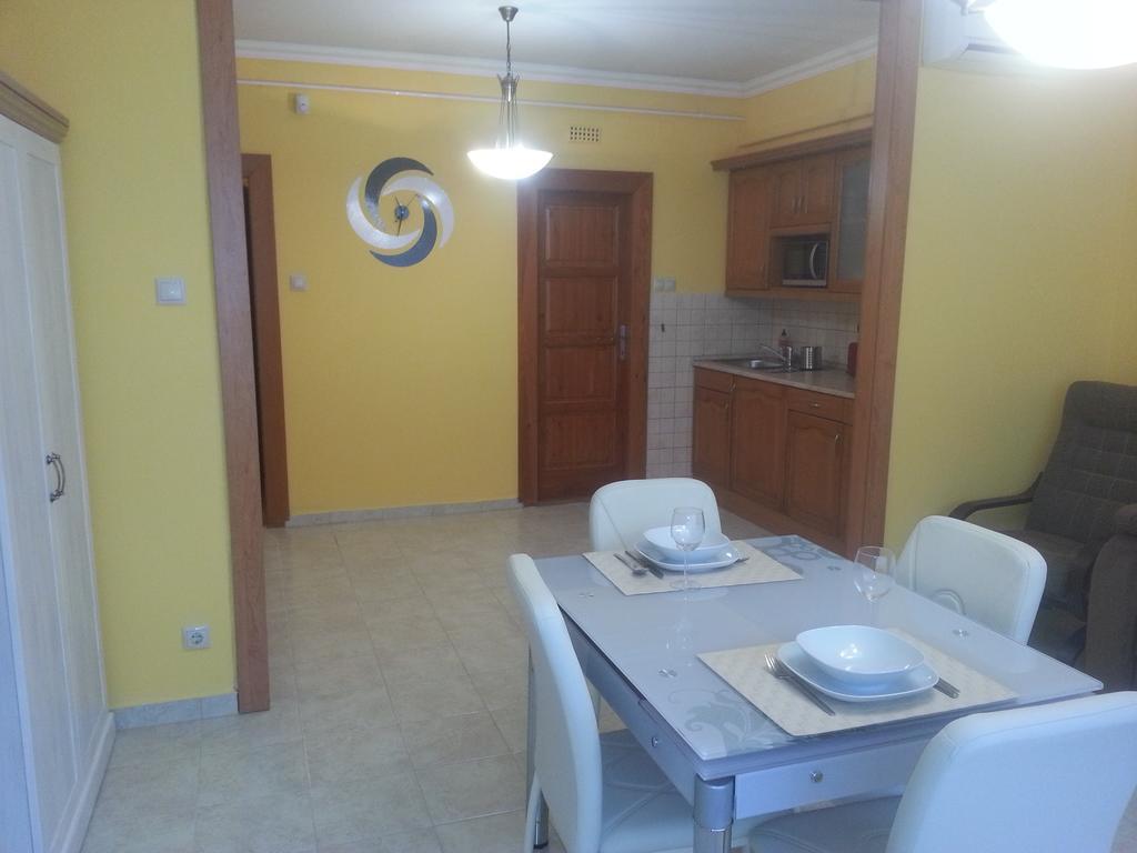 Szinva Apartman Miskolc Exteriör bild