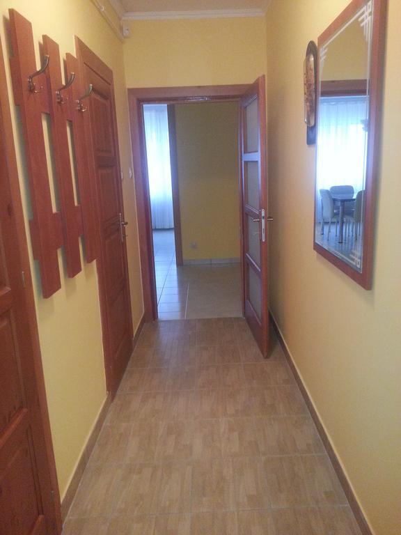 Szinva Apartman Miskolc Exteriör bild