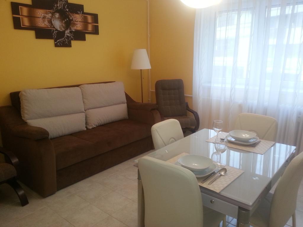 Szinva Apartman Miskolc Exteriör bild